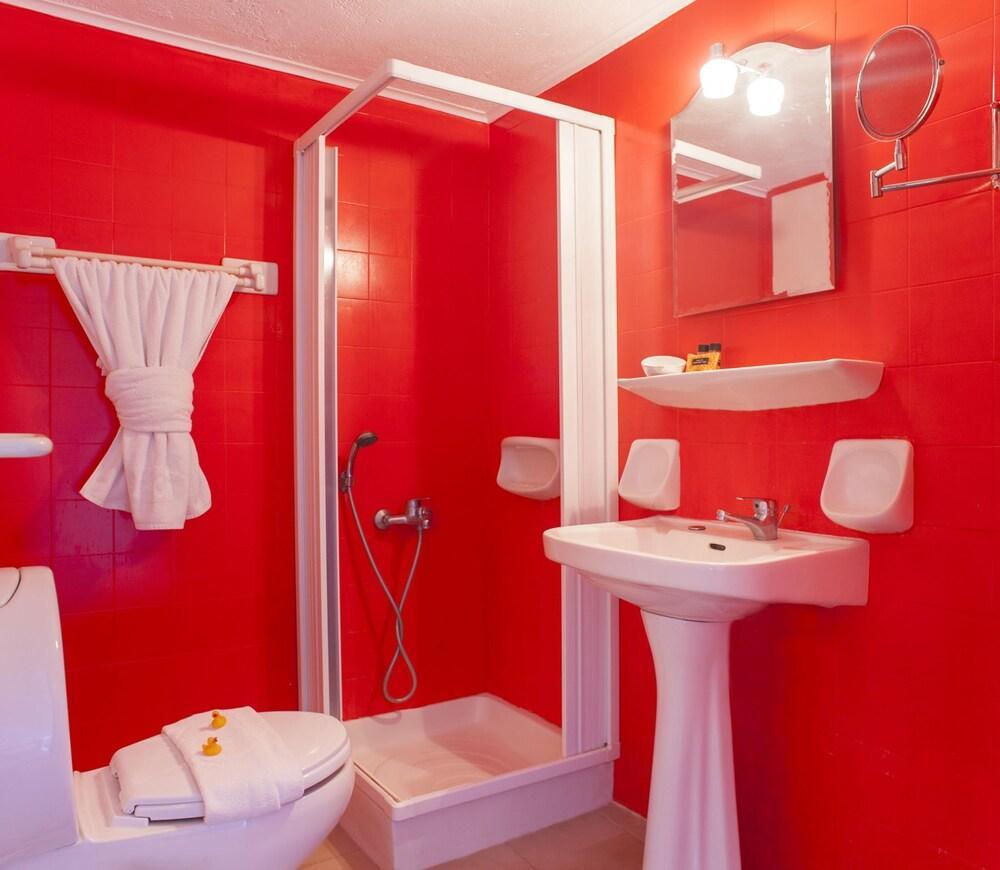 Home Hotel (Adults Only) خيرسونِسوس المظهر الخارجي الصورة
